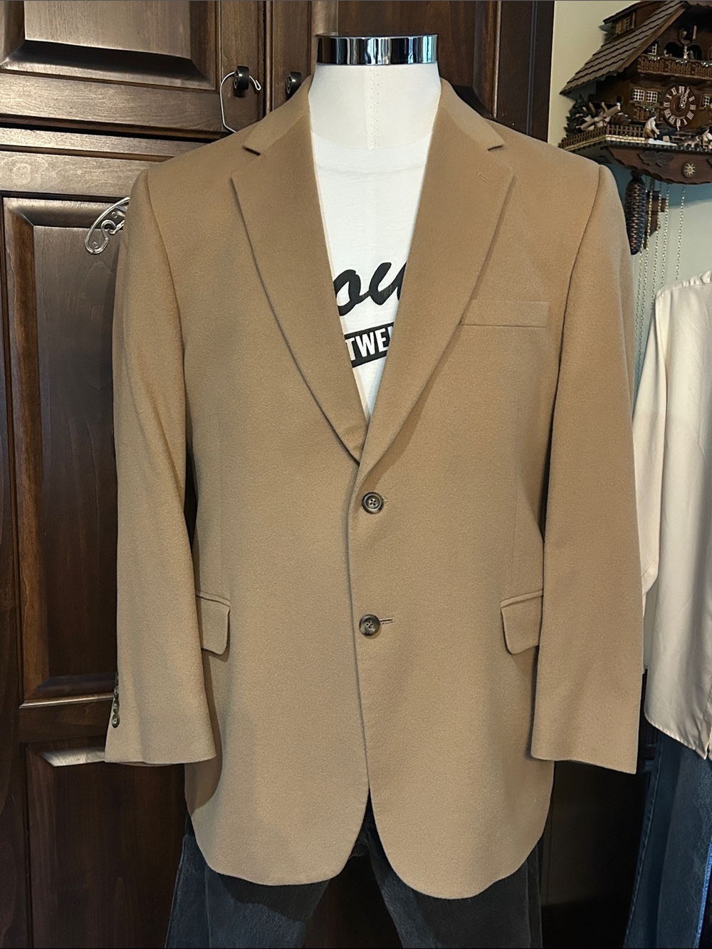 Jos A Bank Sz 46R Cashmere Camel Blazer - Classic Two-Button Suit Jacket
